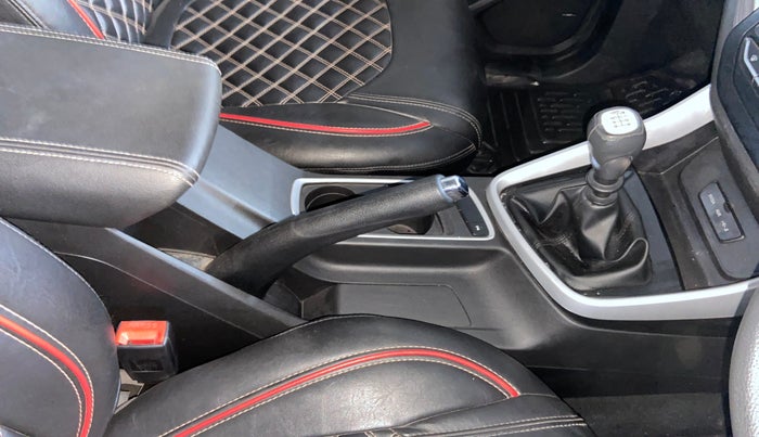 2020 MG HECTOR SUPER 1.5 PETROL, Petrol, Manual, 51,484 km, Gear Lever