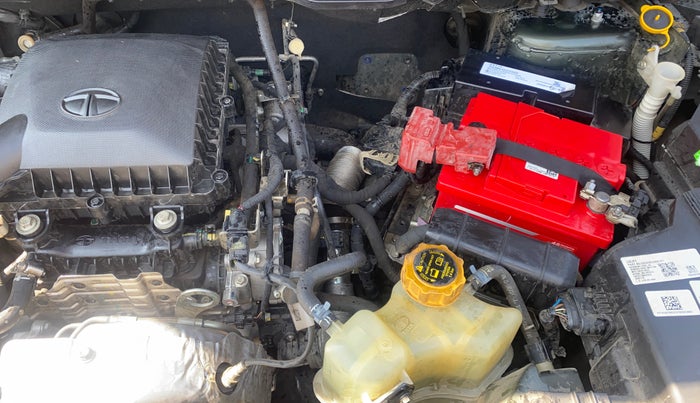 2022 Tata NEXON XMA SUNROOF PETROL, Petrol, Automatic, 17,562 km, Engine View - Left