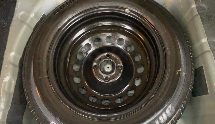 2022 Tata NEXON XMA SUNROOF PETROL, Petrol, Automatic, 17,562 km, Spare Tyre