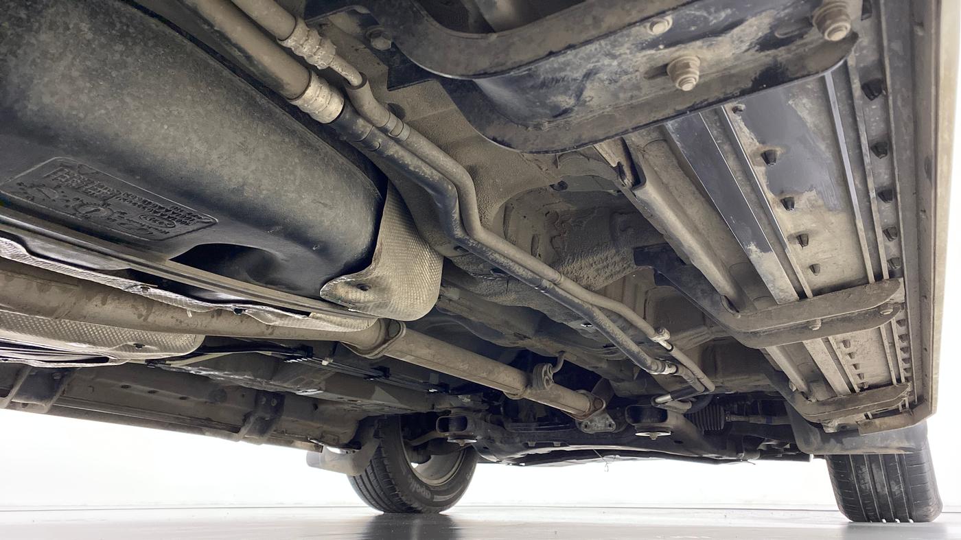 2019 Mahindra XUV500 W11 AT, Diesel, Automatic, 21,352 km, Right Side Underbody
