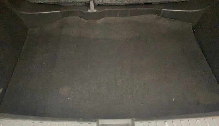 2021 Skoda KUSHAQ AMBITION 1.0L TSI MT, Petrol, Manual, 1,47,180 km, Boot Inside