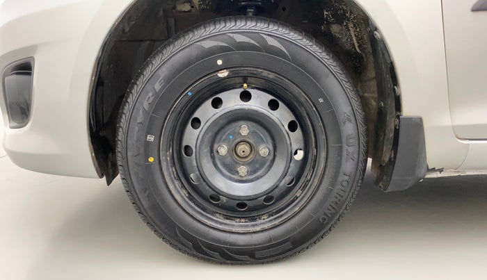 2012 Maruti Swift Dzire VDI, Diesel, Manual, 1,12,992 km, Left Front Wheel