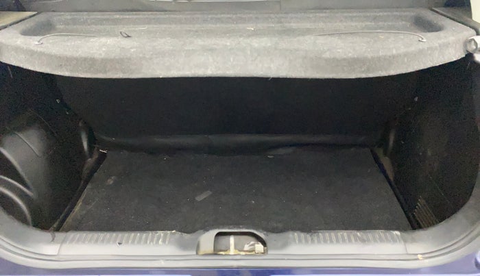 2021 Maruti Swift LXI, Petrol, Manual, 33,605 km, Boot Inside