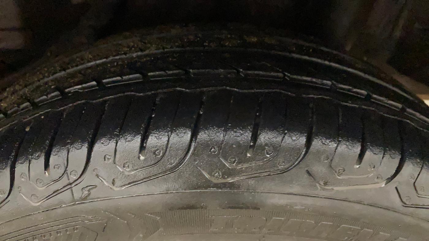 2014 Honda Amaze 1.2L I-VTEC S AT, Petrol, Automatic, 86,996 km, Left Rear Tyre Tread