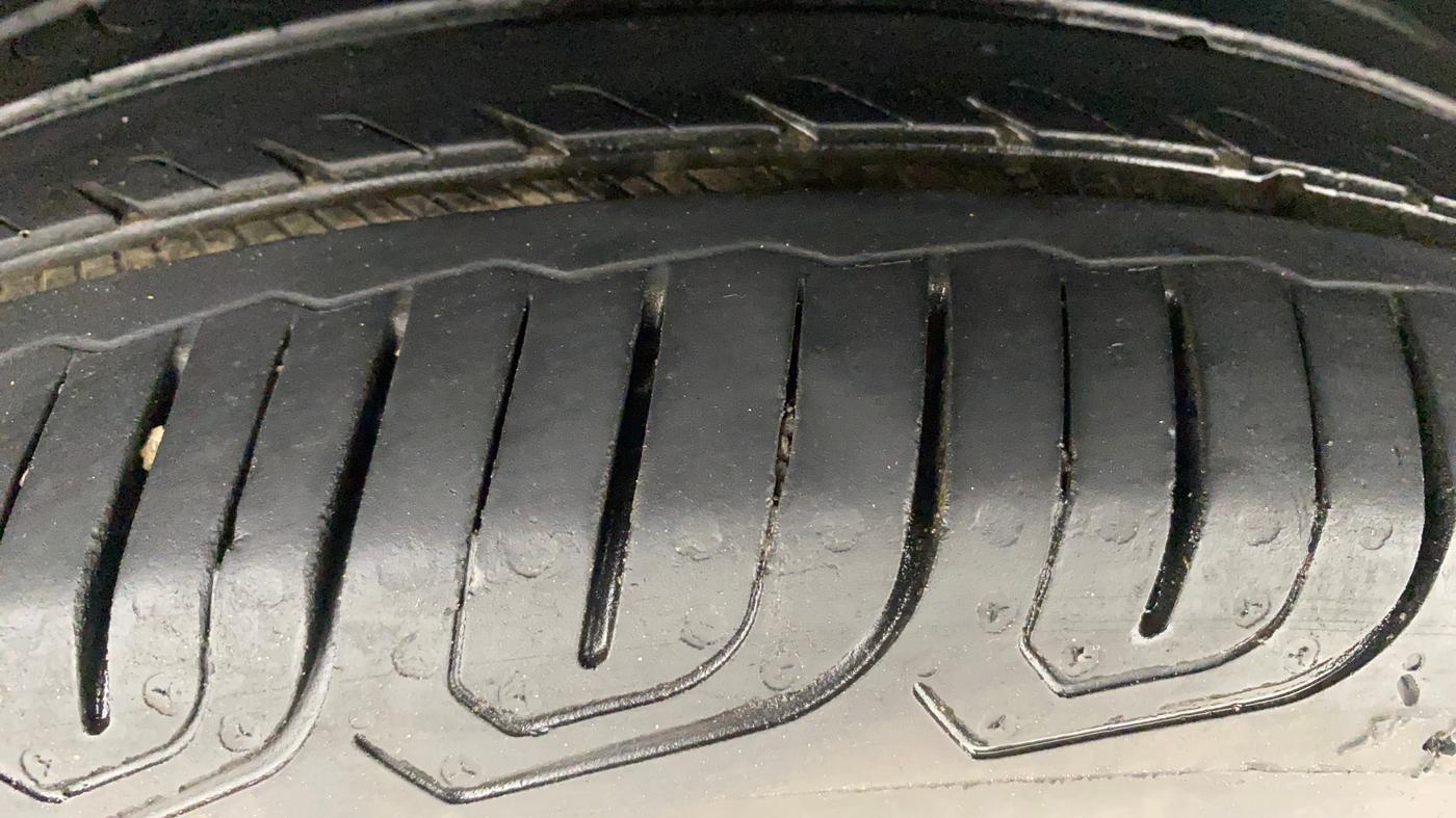2017 Maruti Dzire ZXI PLUS, Petrol, Manual, 88,429 km, Right Rear Tyre Tread