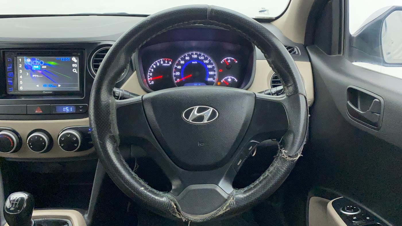 2015 Hyundai Grand i10 MAGNA 1.2 KAPPA VTVT, CNG, Manual, 87,109 km, Steering Wheel Close Up