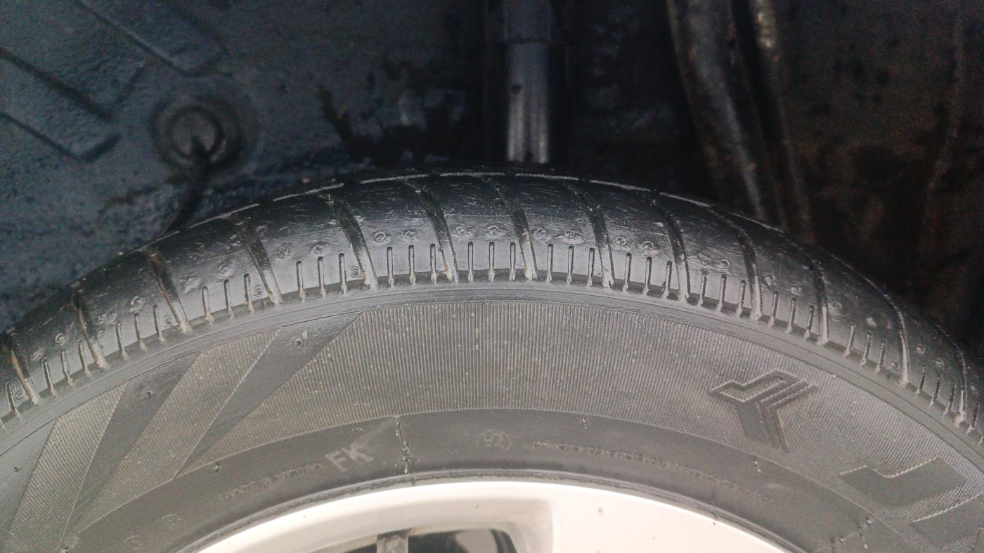 2020 Maruti Celerio ZXI (O), Petrol, Manual, 36,521 km, Left Rear Tyre Tread