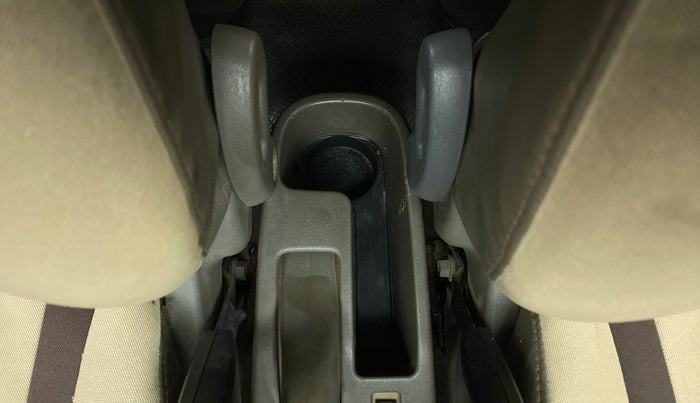 2012 Hyundai i10 SPORTZ 1.2, Petrol, Manual, 95,397 km, Driver Side Adjustment Panel