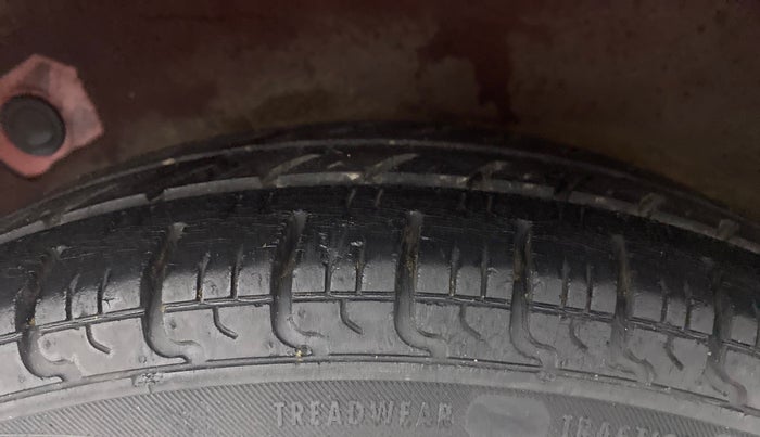 2012 Hyundai i10 SPORTZ 1.2, Petrol, Manual, 95,397 km, Right Rear Tyre Tread