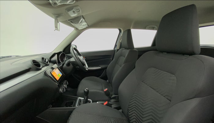 2020 Maruti Swift ZXI+, Petrol, Manual, 7,734 km, Right Side Front Door Cabin