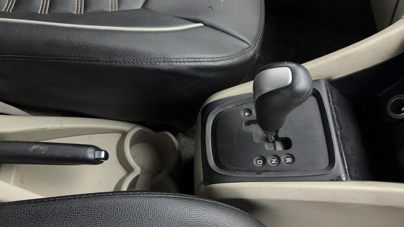 2019 Maruti Celerio VXI AMT (O), CNG, Automatic, 60,594 km, Gear Lever