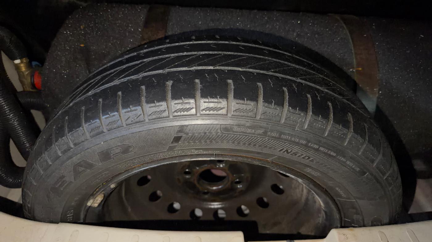 2019 Maruti Celerio VXI AMT (O), CNG, Automatic, 60,594 km, Spare Tyre