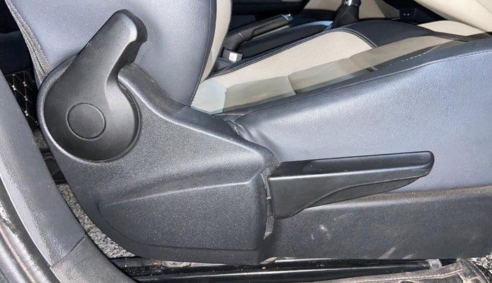 2022 Skoda SLAVIA STYLE 1.0L TSI AT, Petrol, Automatic, 39,763 km, Driver Side Adjustment Panel