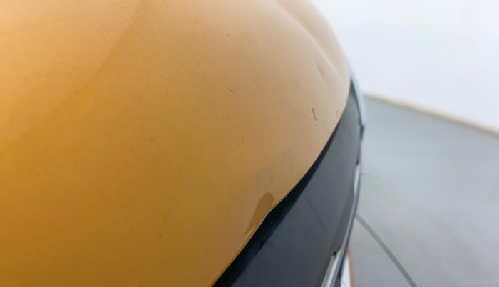 2019 Renault TRIBER RXZ, Petrol, Manual, 98,875 km, Bonnet (hood) - Slightly dented