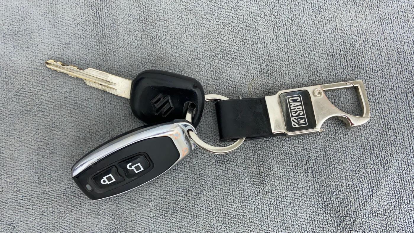 2016 Maruti Alto 800 LXI, Petrol, Manual, 32,189 km, Key Close Up