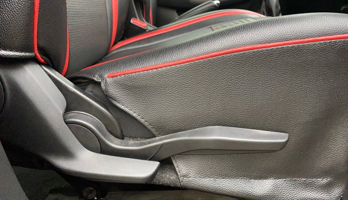 2020 Toyota Glanza V, Petrol, Manual, 32,705 km, Driver Side Adjustment Panel