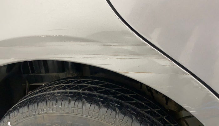 2017 Maruti Swift LXI (O), Petrol, Manual, 79,697 km, Right quarter panel - Slightly rusted