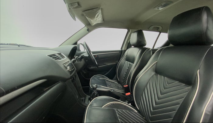 2017 Maruti Swift LXI (O), Petrol, Manual, 79,697 km, Right Side Front Door Cabin