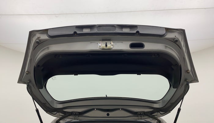 2017 Maruti Swift LXI (O), Petrol, Manual, 79,697 km, Boot Door Open