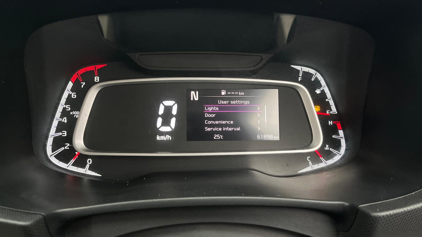 2022 KIA SONET HTX ANNIVERSARY EDITION 1.0 IMT, Petrol, Manual, 61,897 km, Odometer Image