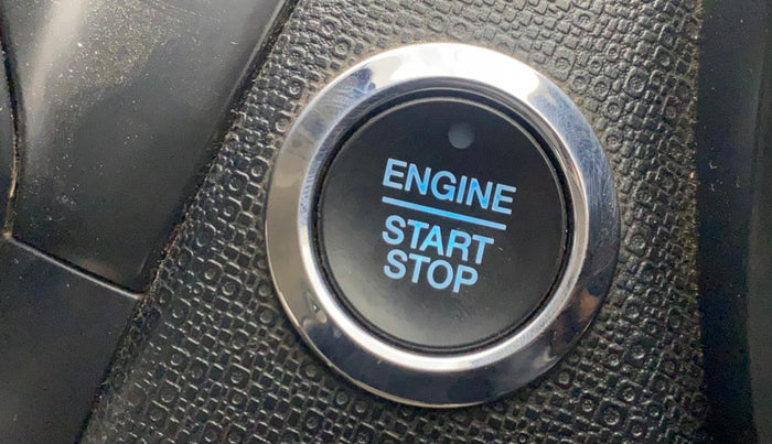 2018 Ford Ecosport TITANIUM 1.5L DIESEL, Diesel, Manual, 1,05,406 km, Keyless Start/ Stop Button