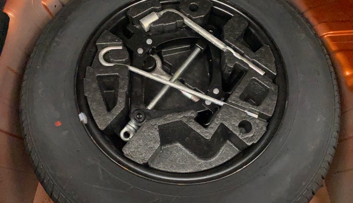 2022 Tata PUNCH CREATIVE  iRA PACK MT, Petrol, Manual, 84,424 km, Spare Tyre