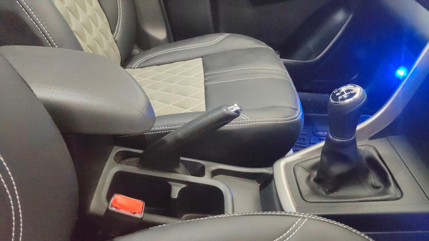 2025 Maruti BREZZA VXI S-CNG, CNG, Manual, 9,587 km, Gear Lever