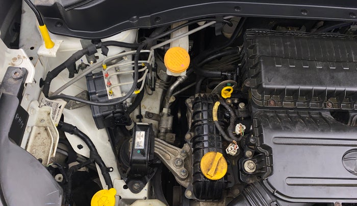 2022 Tata PUNCH CREATIVE AMT 1.2 RTN DUAL TONE, Petrol, Automatic, 10,270 km, Engine View - Right
