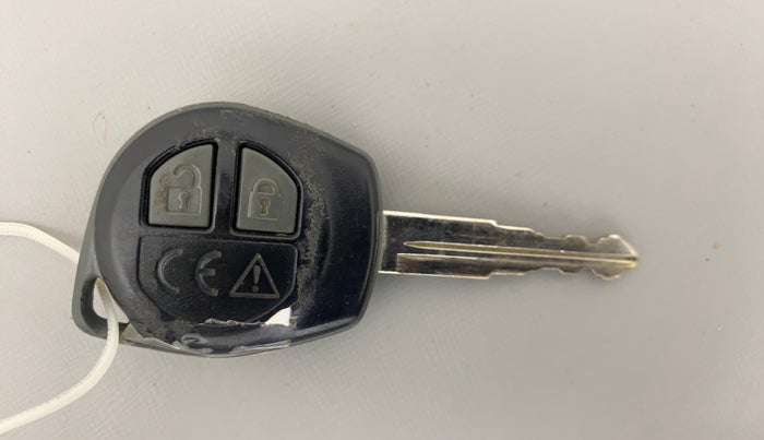 2020 Maruti Baleno DELTA CVT PETROL 1.2, Petrol, Automatic, 39,986 km, Key Close Up