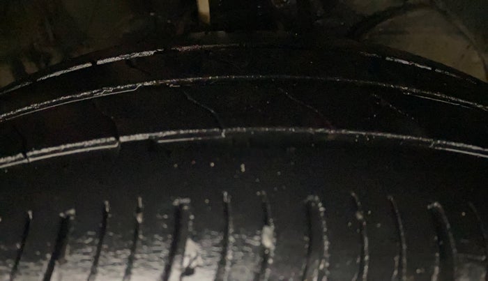2020 Maruti Baleno DELTA CVT PETROL 1.2, Petrol, Automatic, 39,986 km, Right Front Tyre Tread