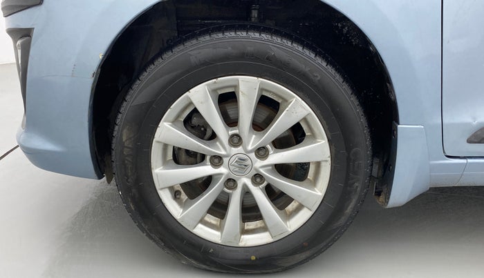 2014 Maruti Ertiga ZDI, Diesel, Manual, 88,223 km, Left Front Wheel