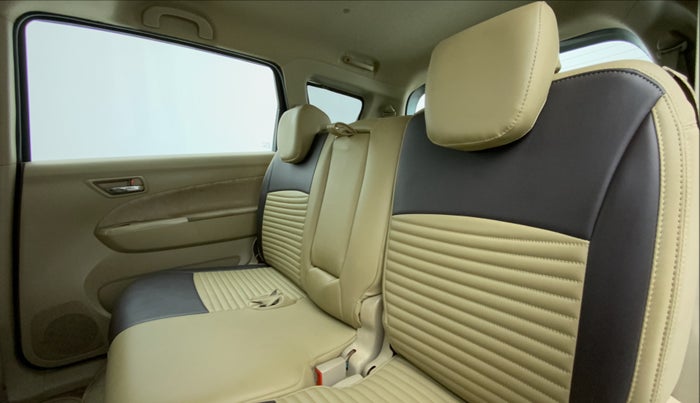 2014 Maruti Ertiga ZDI, Diesel, Manual, 88,223 km, Right Side Rear Door Cabin