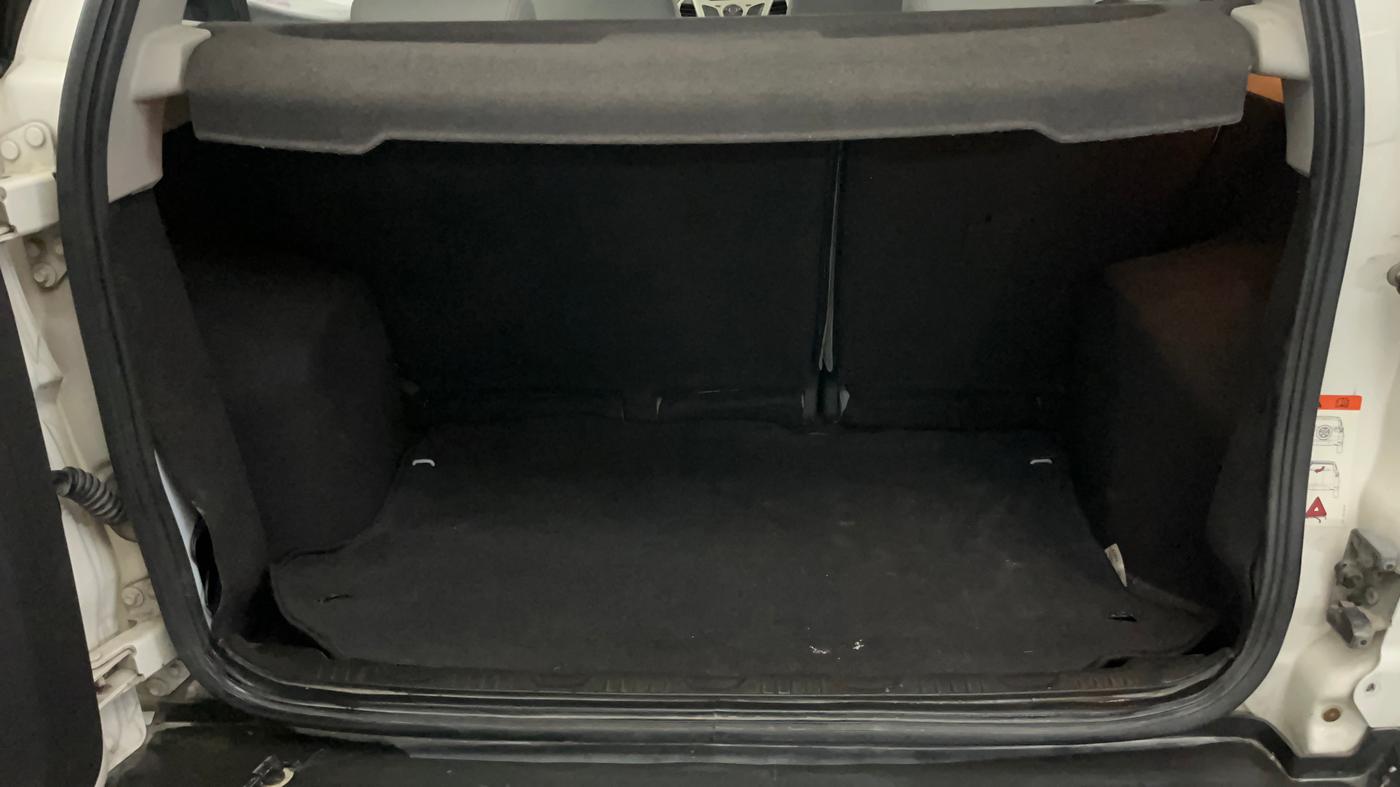 2017 Ford Ecosport TITANIUM 1.5L PETROL AT, Petrol, Automatic, 63,193 km, Boot Inside