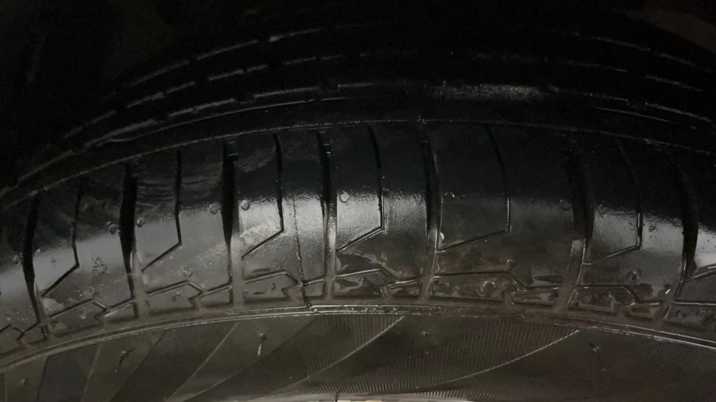 2017 Ford Ecosport TITANIUM 1.5L PETROL AT, Petrol, Automatic, 63,193 km, Left Front Tyre Tread