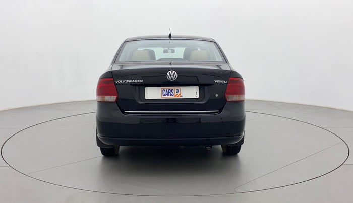 2011 Volkswagen Vento HIGHLINE 1.6 MPI, Petrol, Manual, 93,337 km, Back/Rear