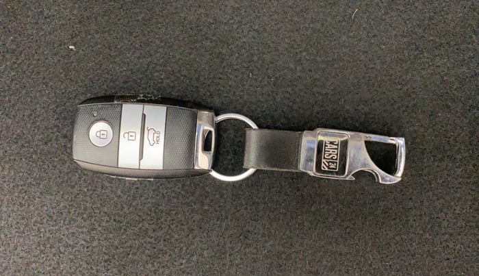 2020 KIA SELTOS HTK PLUS 1.5, Petrol, Manual, 41,884 km, Key Close Up