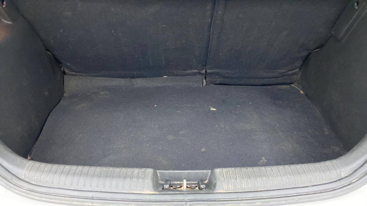 2012 Hyundai i20 ASTA 1.2, Petrol, Manual, 60,167 km, Boot Inside