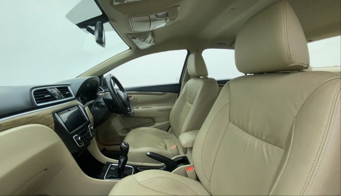 2019 Maruti Ciaz ALPHA 1.5 SHVS PETROL, CNG, Manual, 19,246 km, Right Side Front Door Cabin