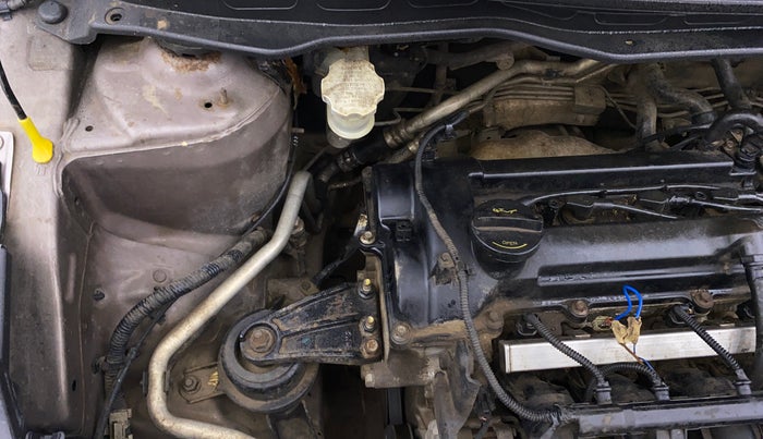 2013 Hyundai i20 ASTA 1.2, Petrol, Manual, 1,03,608 km, Engine View - Right