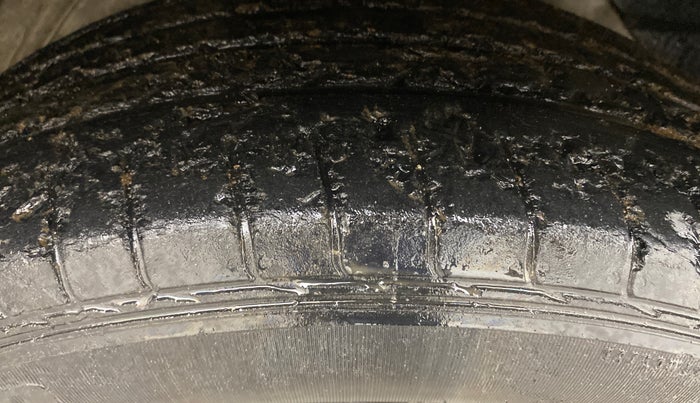 2020 MG HECTOR SHARP 1.5 DCT PETROL, Petrol, Automatic, 44,285 km, Right Front Tyre Tread