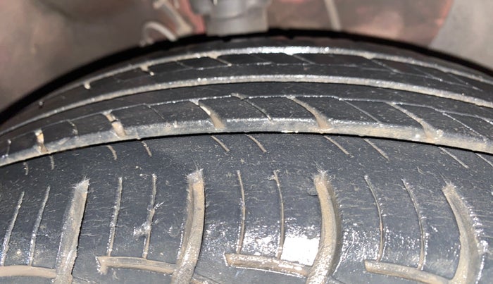 2019 Hyundai Elite i20 SPORTZ PLUS 1.2, Petrol, Manual, 37,312 km, Right Front Tyre Tread