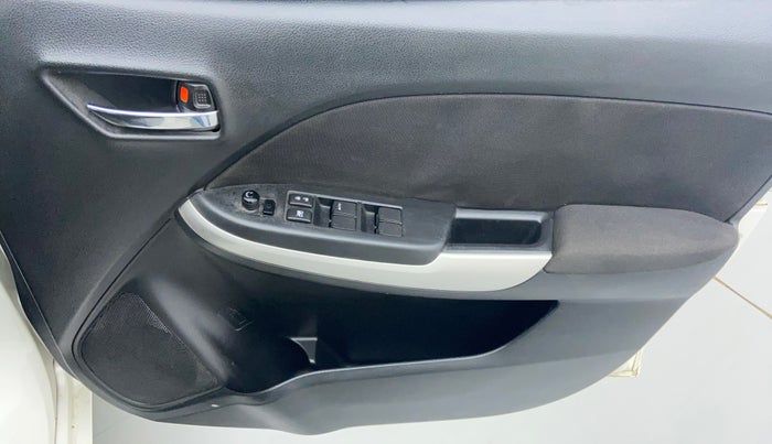 2016 Maruti Baleno DELTA PETROL 1.2, Petrol, Manual, 44,910 km, Driver Side Door Panels Control