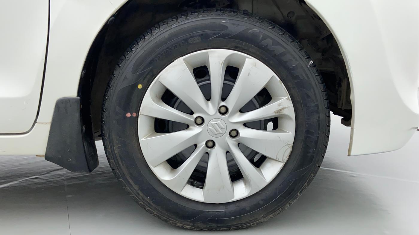 2016 Maruti Baleno DELTA PETROL 1.2, Petrol, Manual, 44,910 km, Right Front Wheel