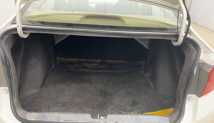 2015 Honda City 1.5L I-VTEC SV, Petrol, Manual, 62,025 km, Boot Inside