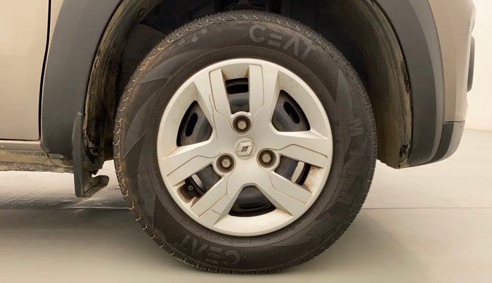 2018 Renault Kwid RXT 1.0 AMT, Petrol, Automatic, 26,869 km, Right Front Wheel