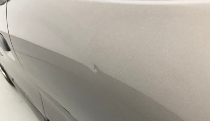 2018 Renault Kwid RXT 1.0 AMT, Petrol, Automatic, 26,869 km, Rear left door - Slightly dented