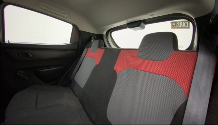 2018 Renault Kwid RXT 1.0 AMT, Petrol, Automatic, 26,869 km, Right Side Rear Door Cabin