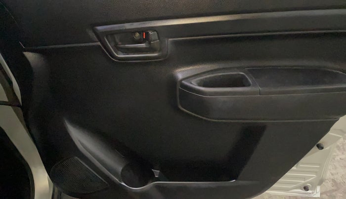 2019 Maruti S PRESSO VXI, Petrol, Manual, 36,766 km, Driver Side Door Panels Control