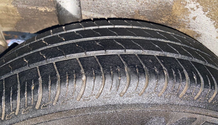 2019 Maruti S PRESSO VXI, Petrol, Manual, 36,766 km, Right Rear Tyre Tread