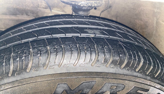 2019 Maruti S PRESSO VXI, Petrol, Manual, 36,766 km, Left Front Tyre Tread